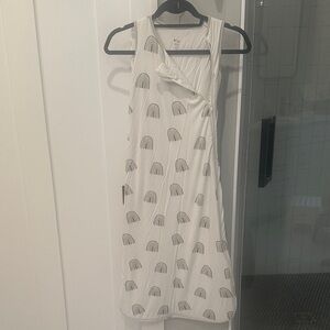Kyte BABY White Sleep Sack with Rainbow Pattern